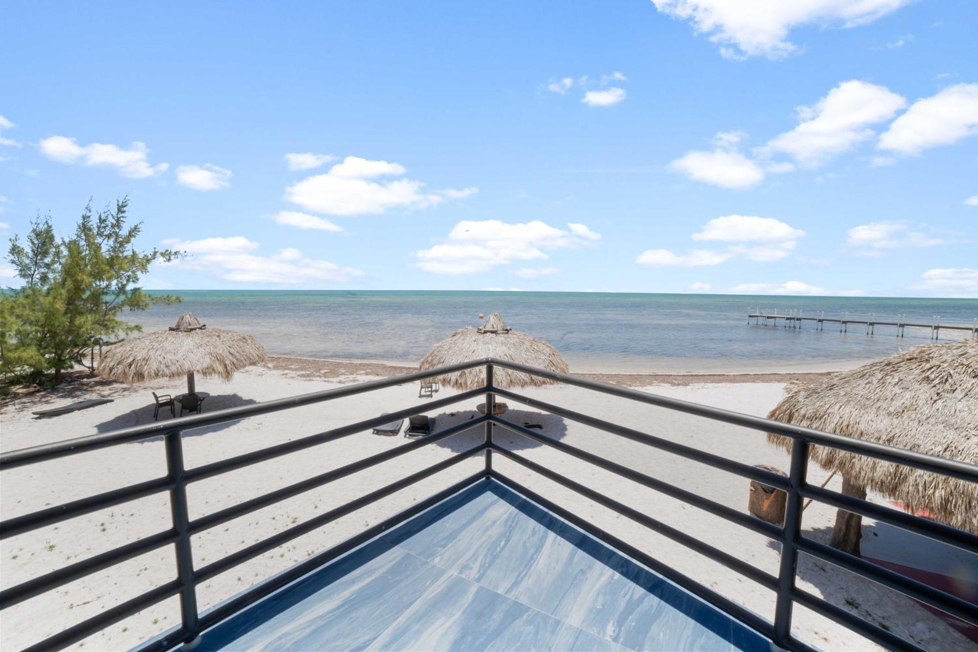 Barnacle Bed And Breakfast Big Pine Key Exterior photo