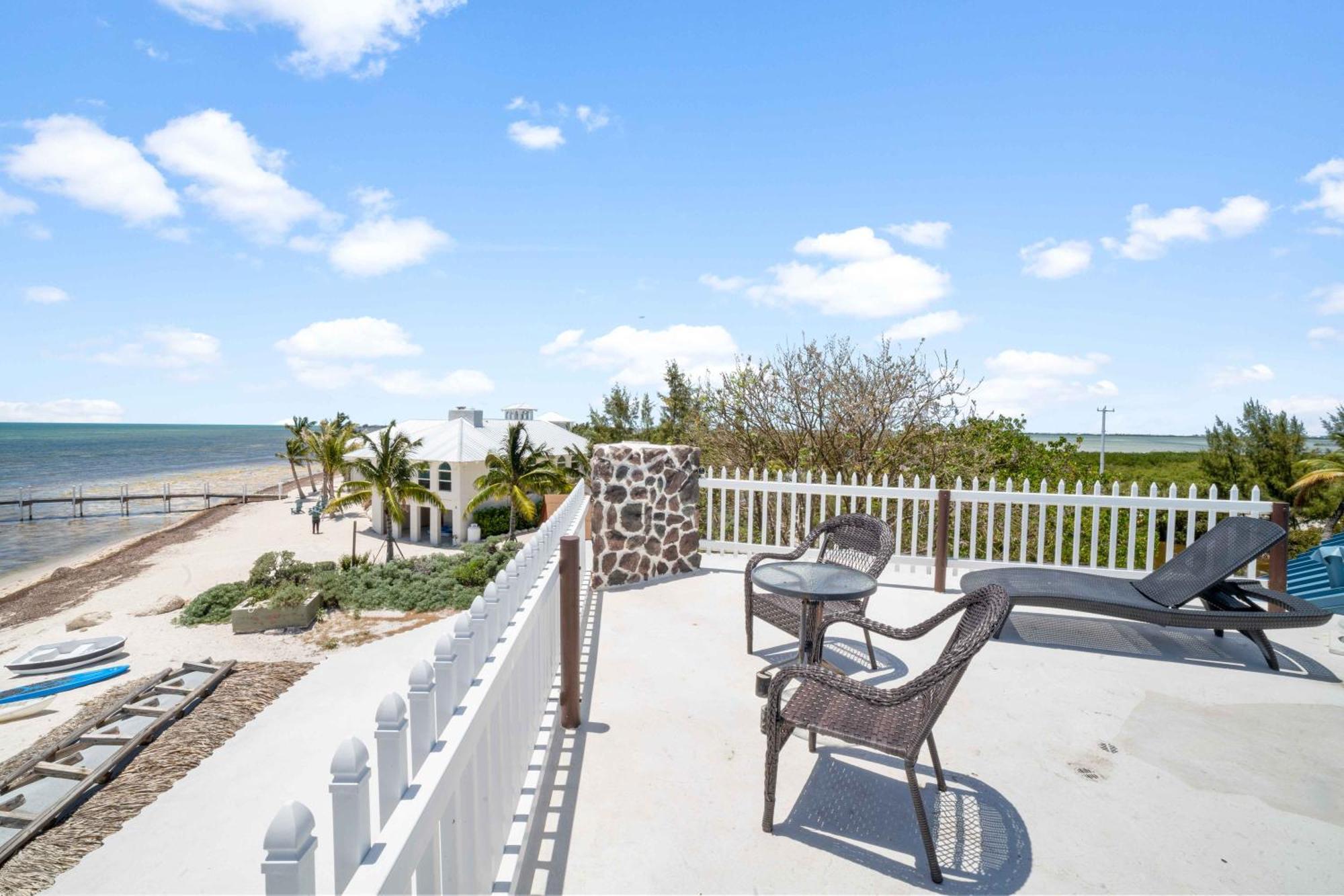 Barnacle Bed And Breakfast Big Pine Key Exterior photo